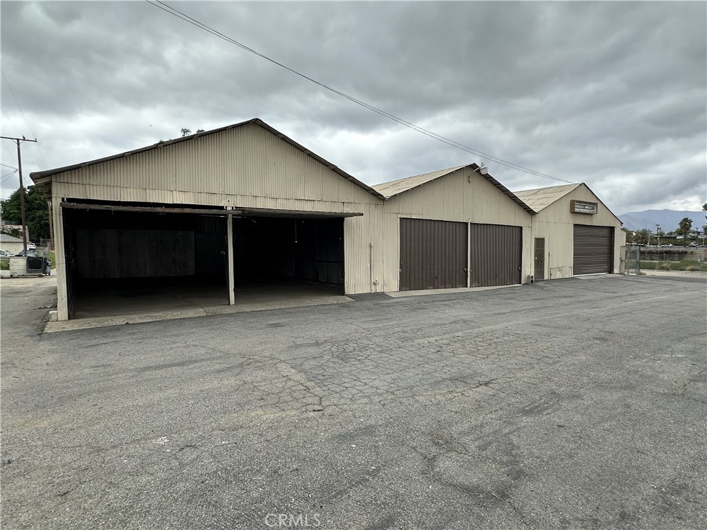 2125 Graham Property Photo 7