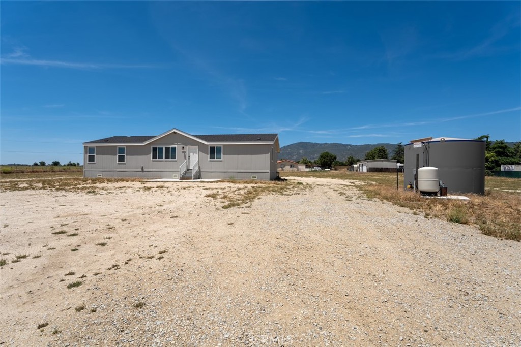 56040 Pena Road Property Photo 1