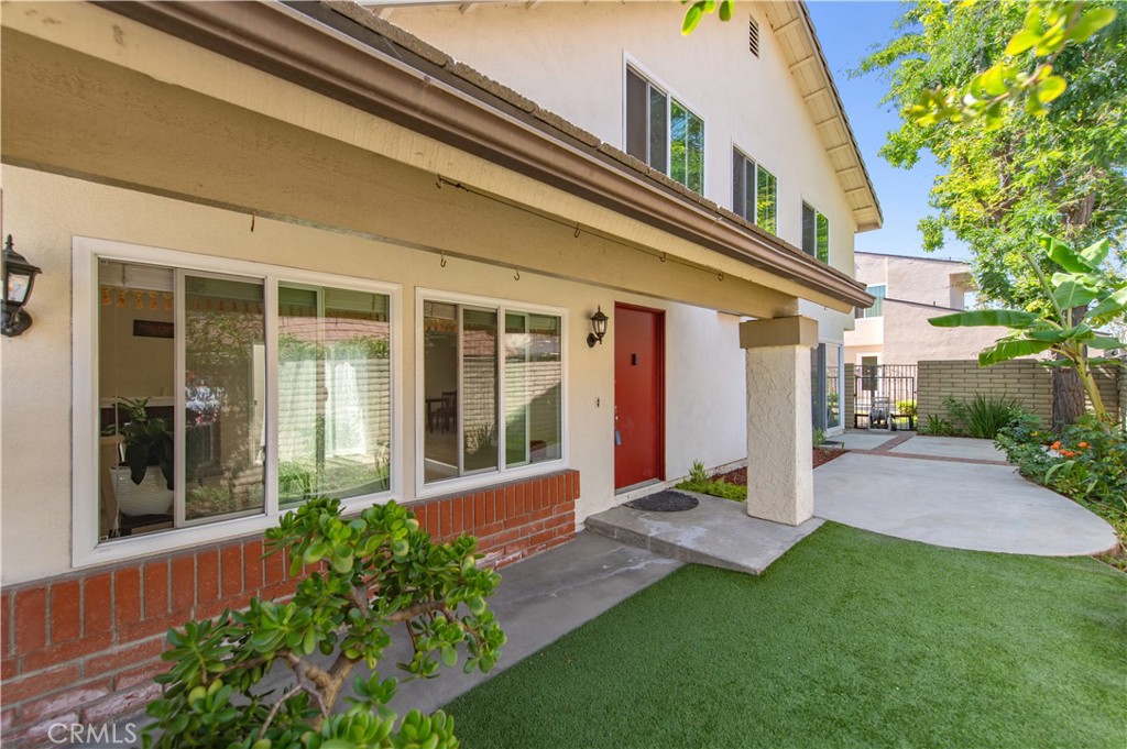 12441 Interior Circle Property Photo 2