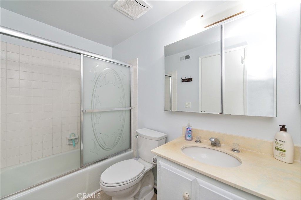 12441 Interior Circle Property Photo 31
