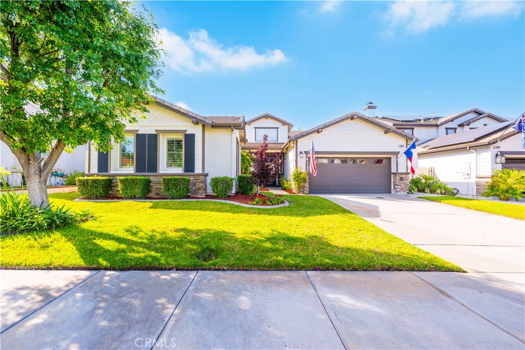 32872 Northshire Circle Property Photo 1