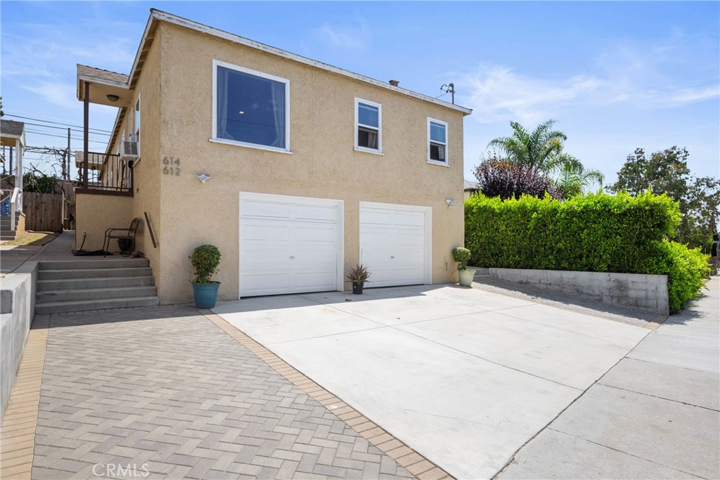 612 E Fairview Boulevard Property Photo 6