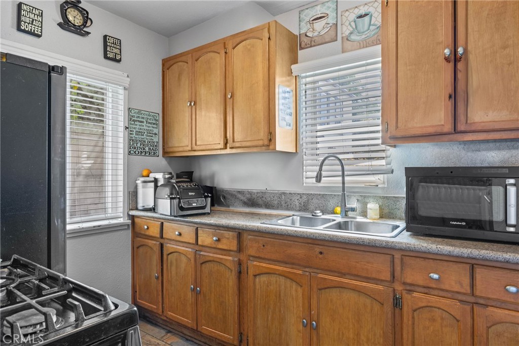 612 E Fairview Boulevard Property Photo 37