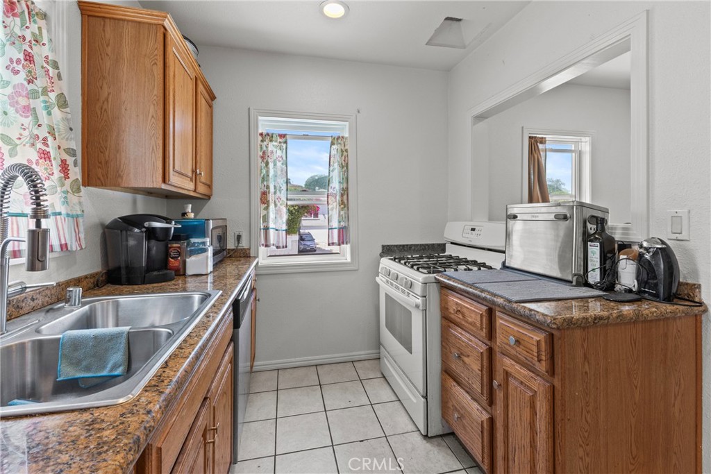 612 E Fairview Boulevard Property Photo 47