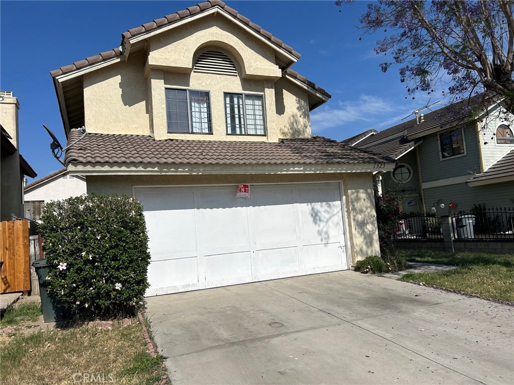 1523 Heirloom Avenue Property Photo 1