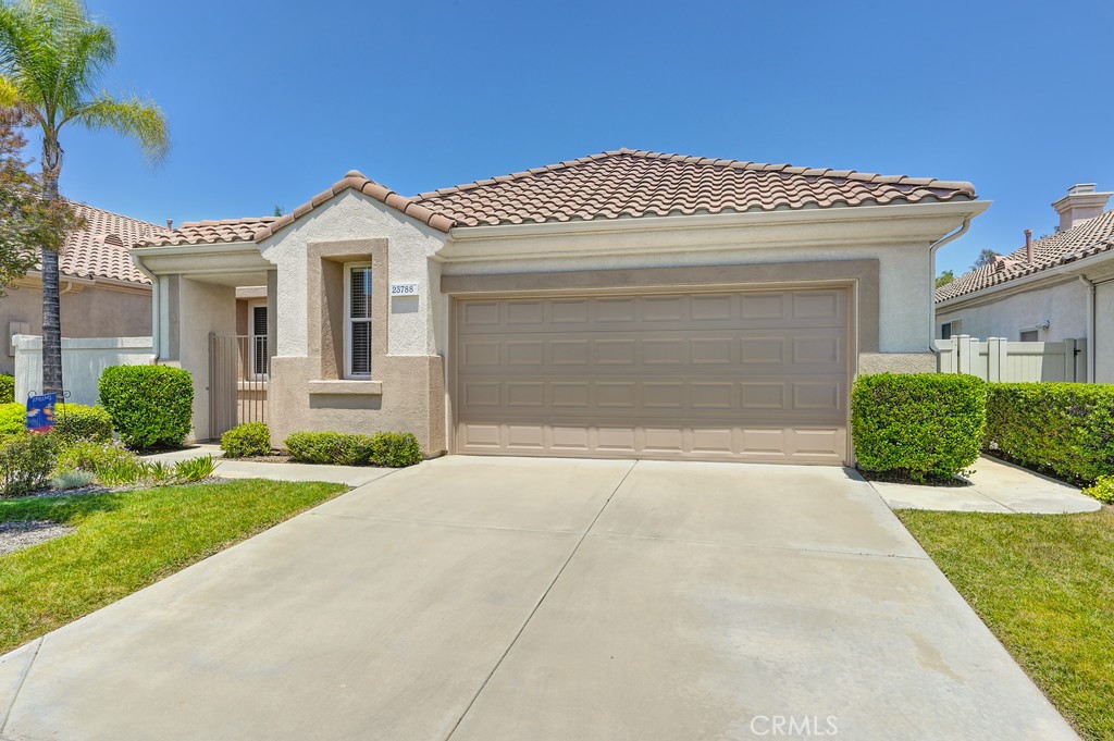 23788 Via Compadres Property Photo 1