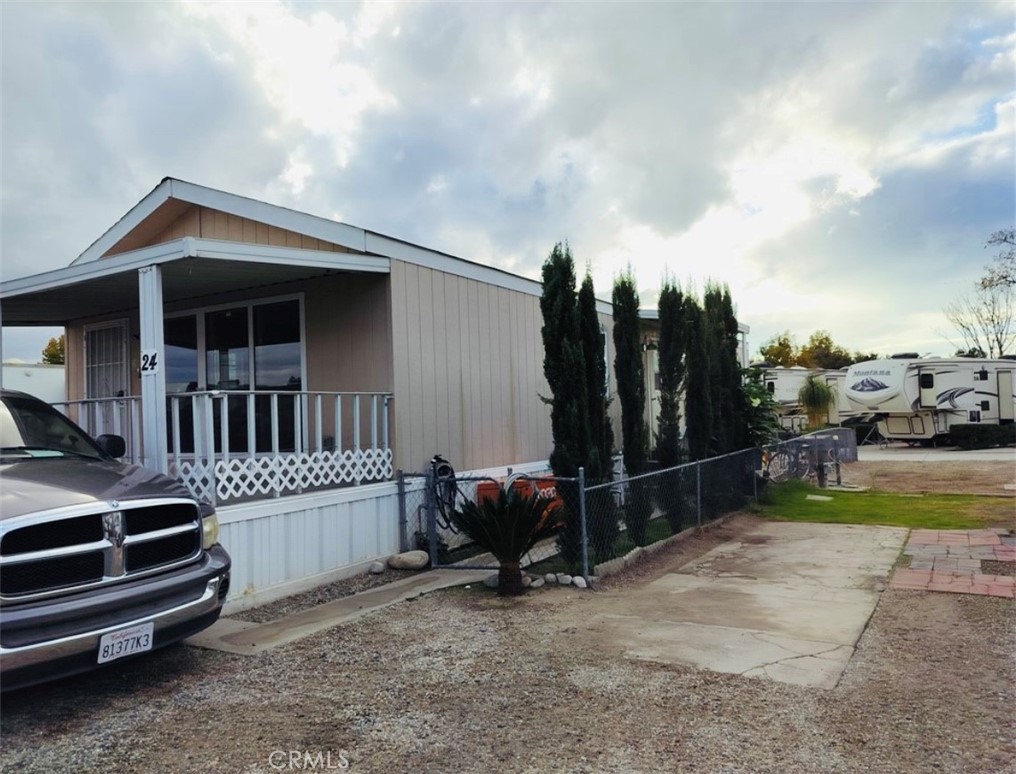 26397 Redlands Boulevard 24 Property Photo 2