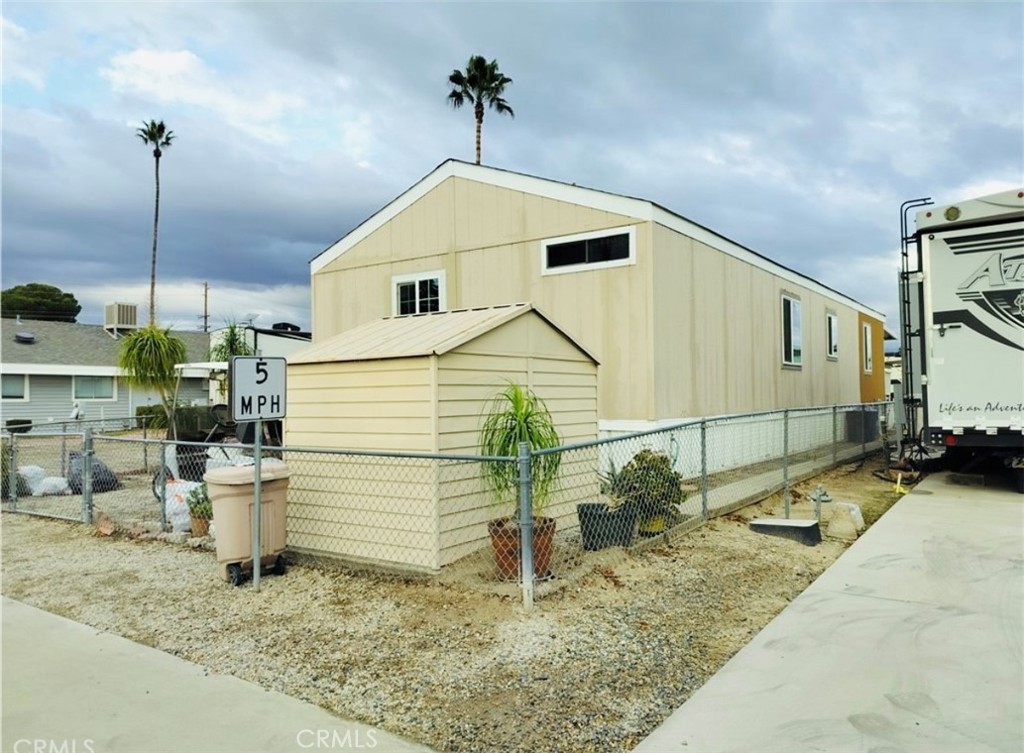 26397 Redlands Boulevard 24 Property Photo 24