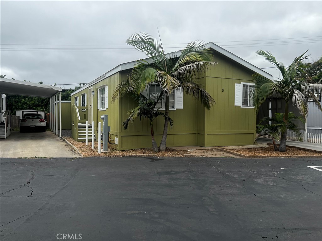 351 E Bradley Avenue 8 Property Photo