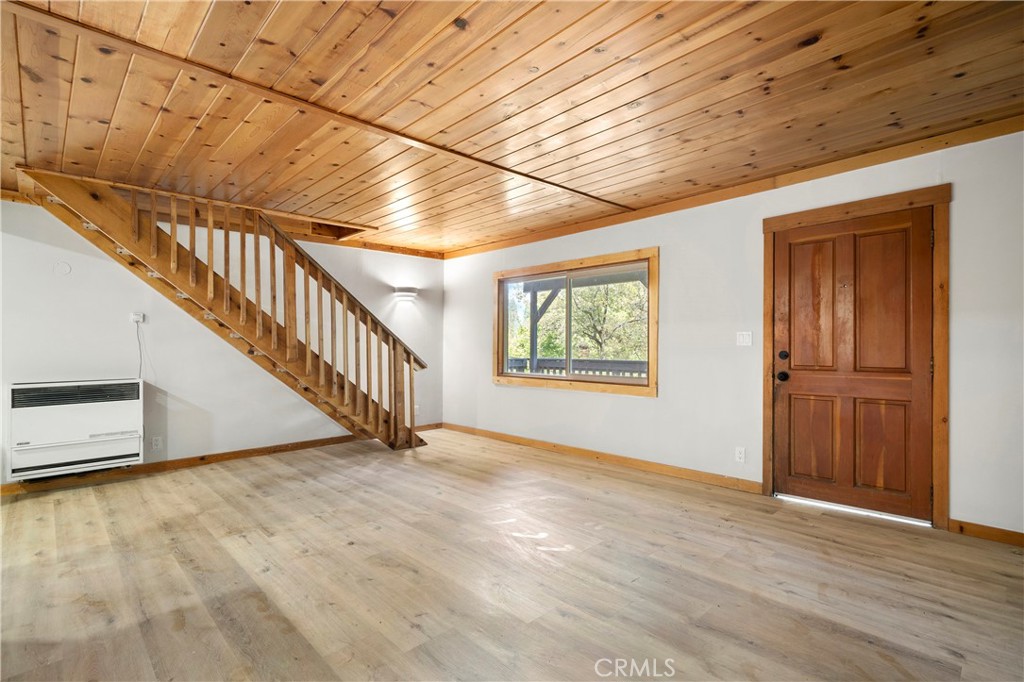 814 Glen View Lane Property Photo 12