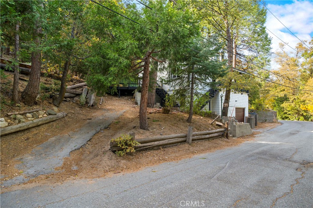 814 Glen View Lane Property Photo 36