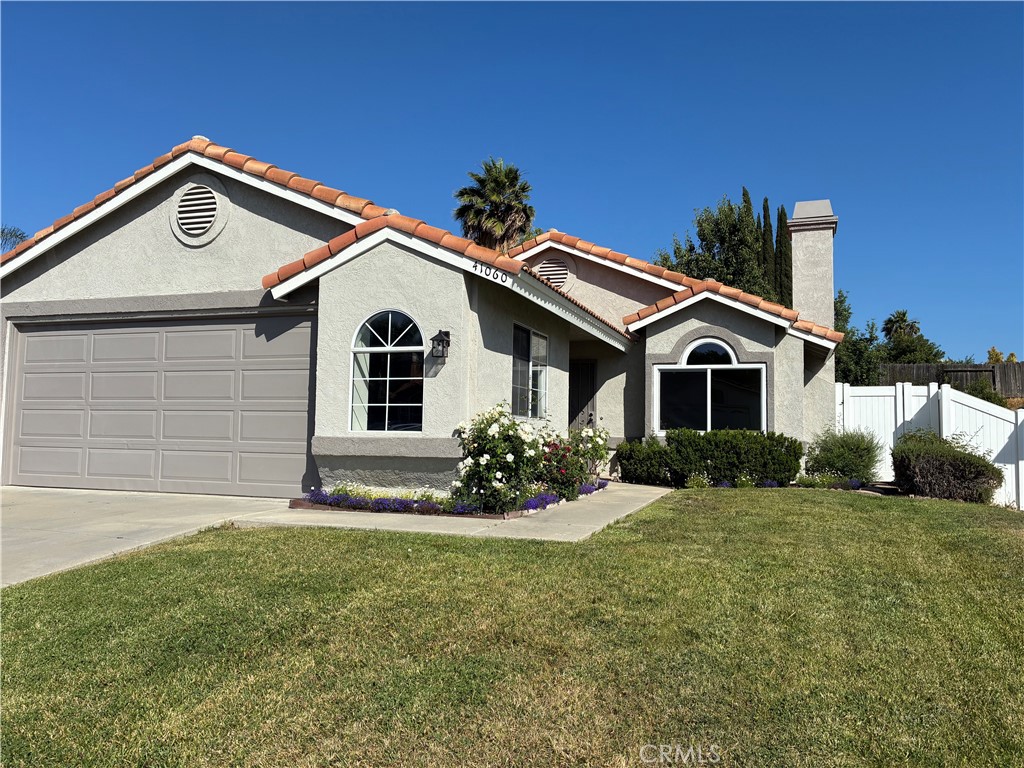 41060 Via Cedro Property Photo 1