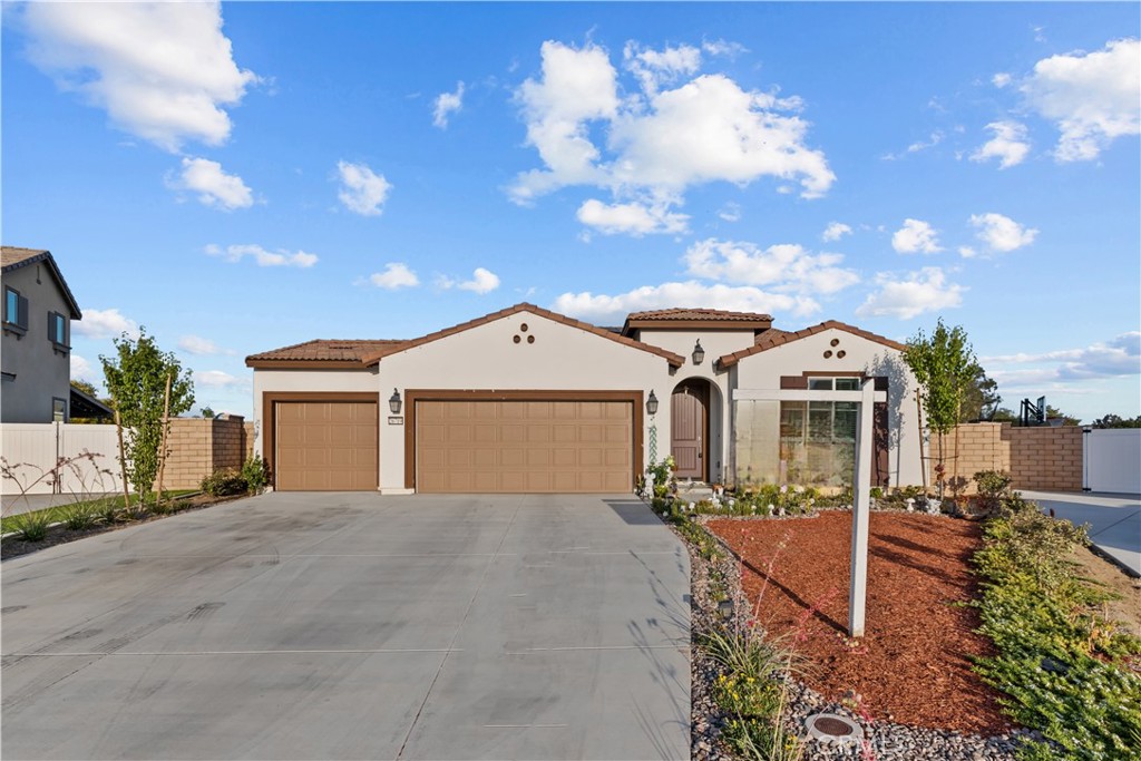 26719 Evergreen Property Photo 1