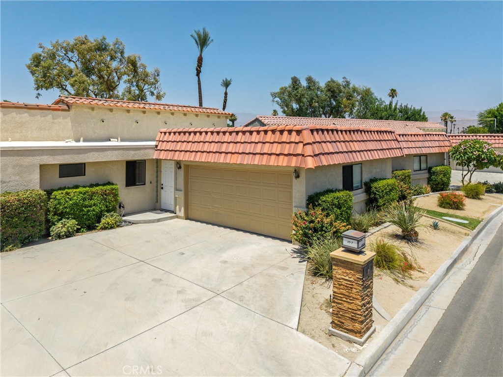 40316 Bay Hill Way Property Photo 1