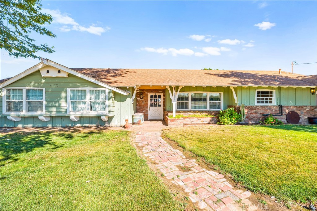 28900 Reservoir Avenue Property Photo 1