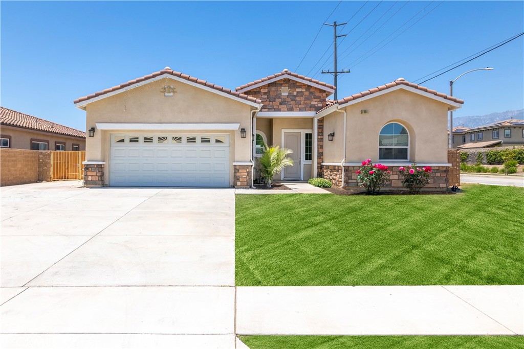 6908 Oleander Ave. Property Photo