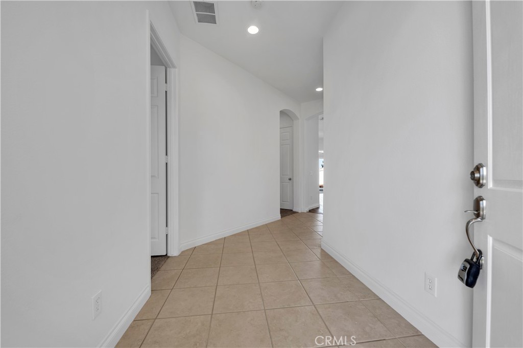 2477 Birdie Drive Property Photo 7