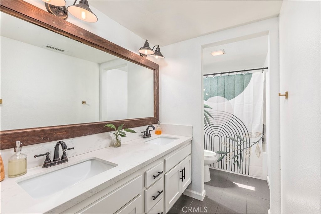45586 Rainbow Canyon Road Property Photo 18