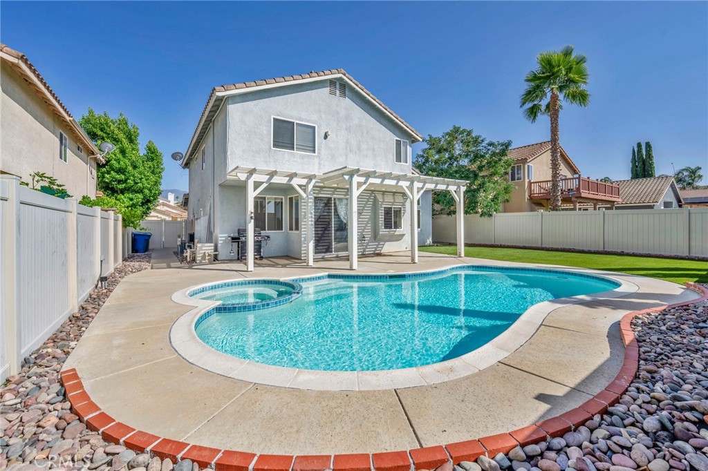 44601 Jamin Circle Property Photo 1