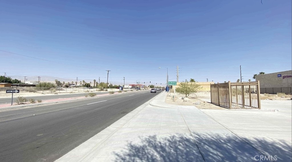 72921 Ramon Road Property Photo 4