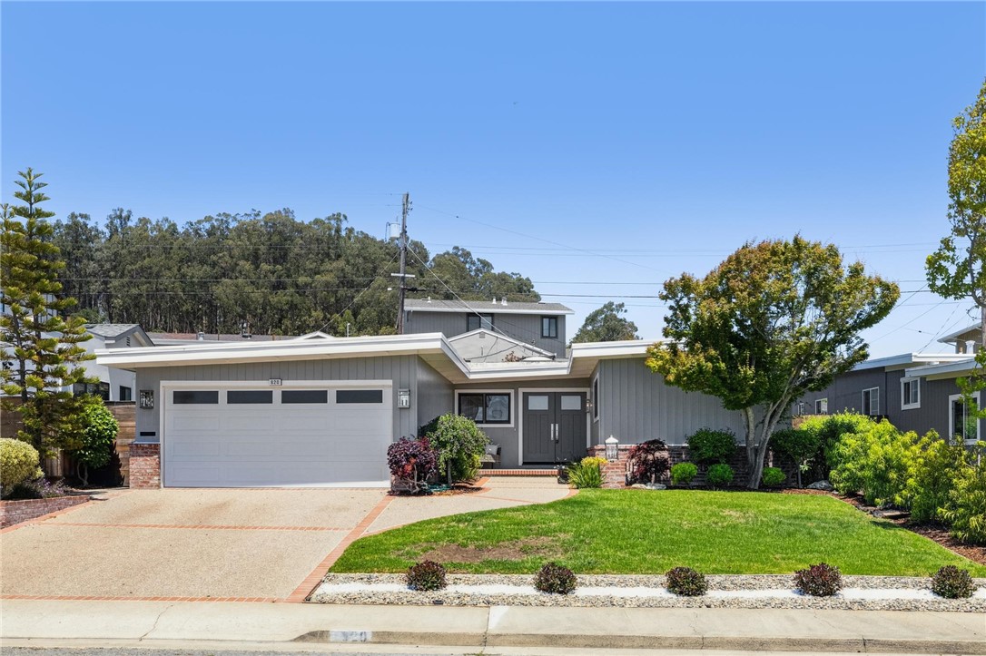 820 Robin Lane Property Photo 1