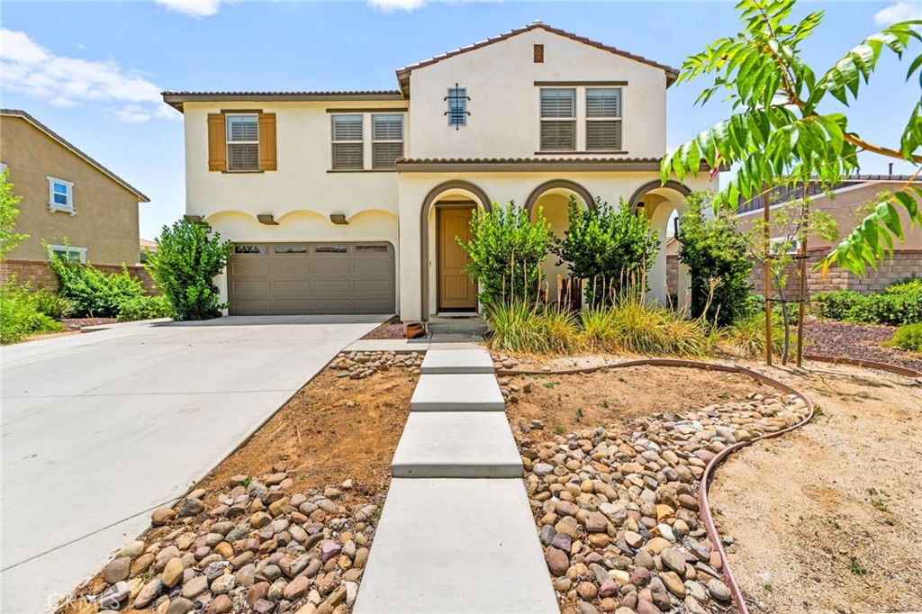 27555 Mountainside Street Property Photo 1
