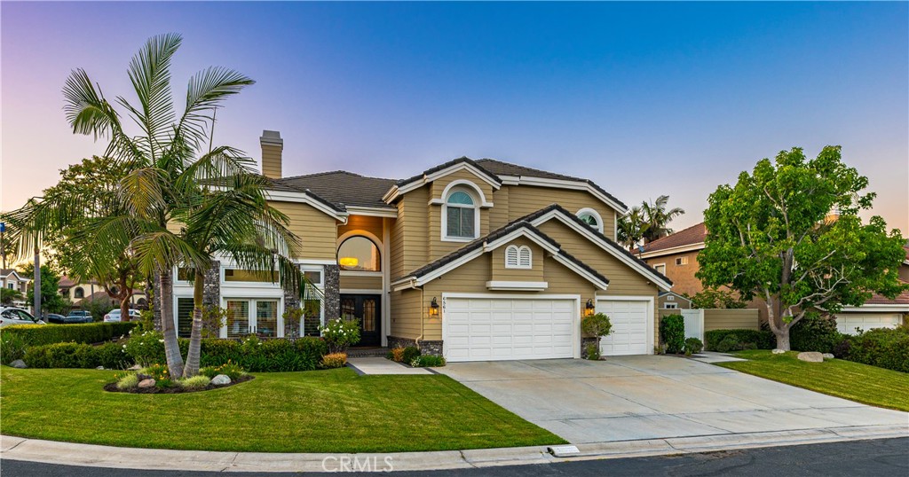 6561 Horseshoe Lane Property Photo 1