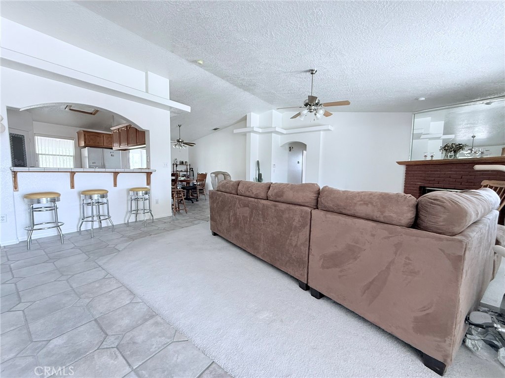10730 Choiceana Avenue Property Photo 3