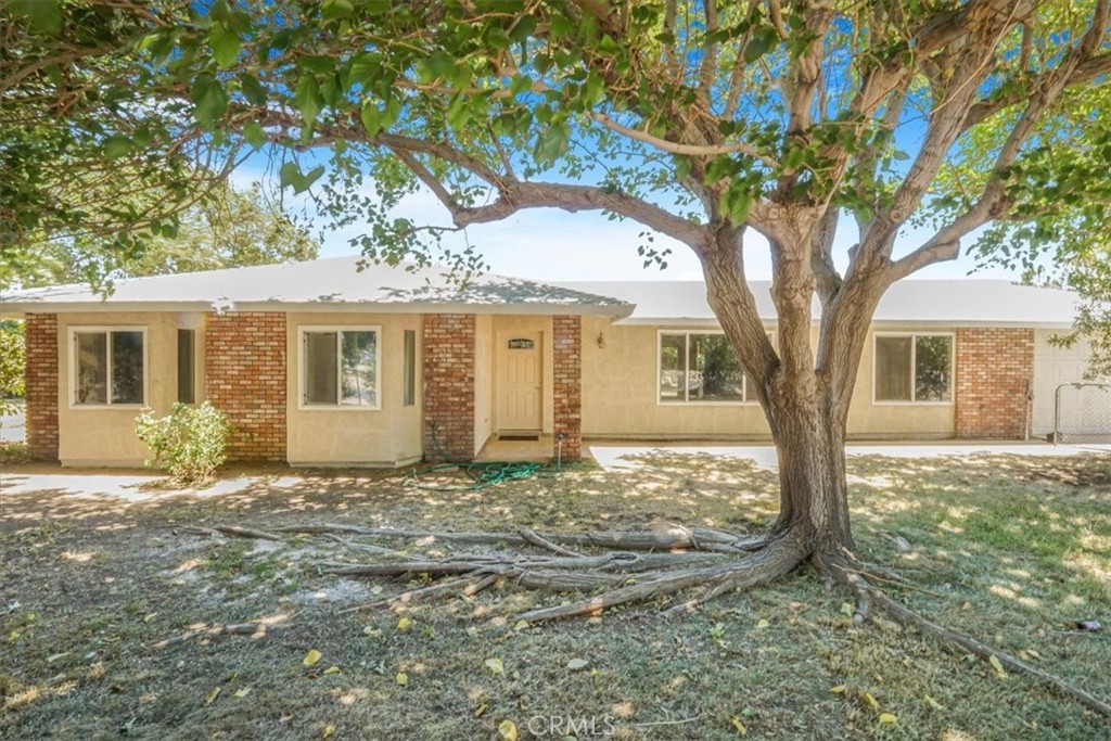 14719 Luna Road Property Photo 1