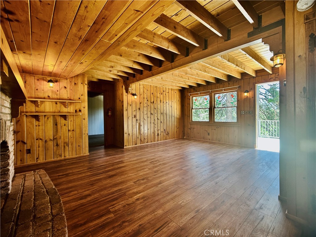 349 Golf Course Road Property Photo 13