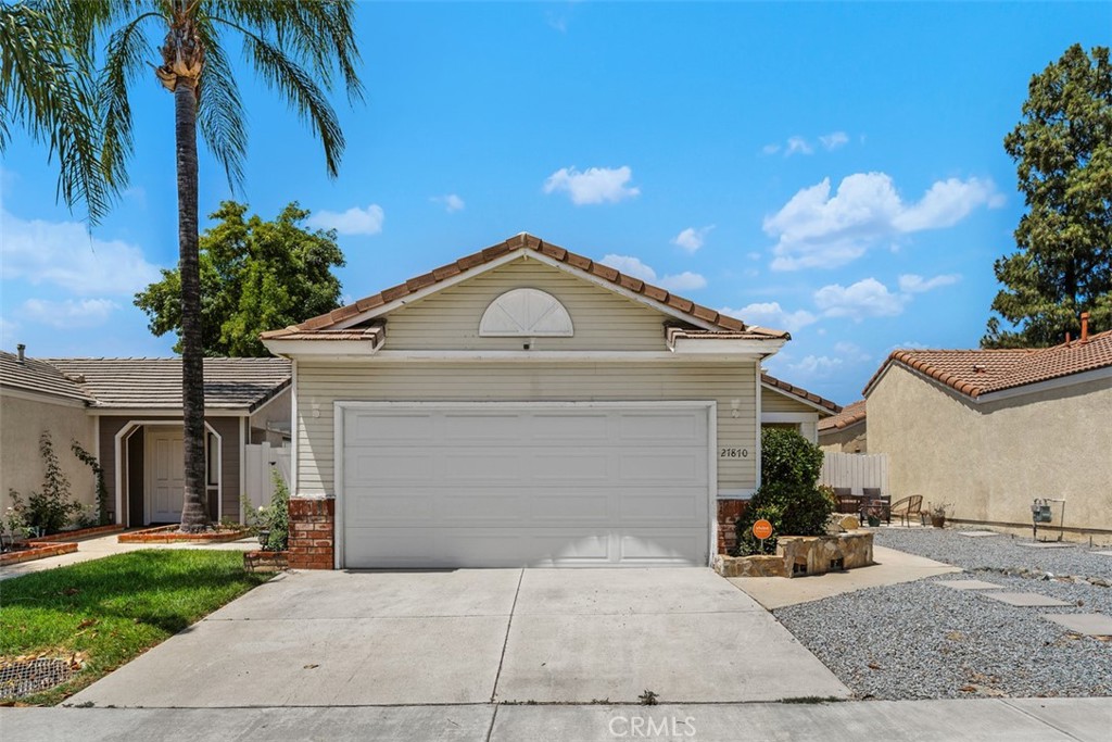 27870 Moonridge Drive