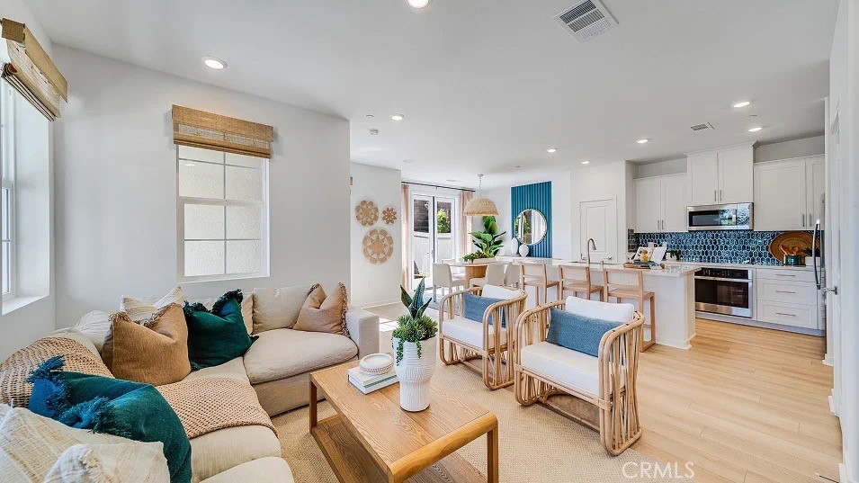 8327 Gabrielino Court Property Photo 1