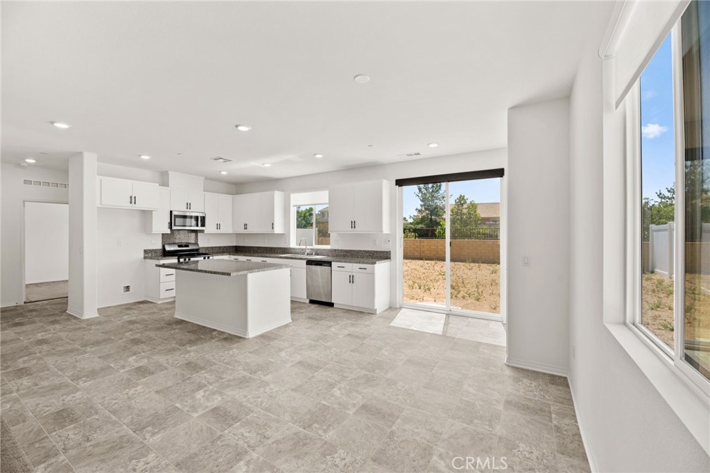 30181 Adrift Lane Property Photo 10