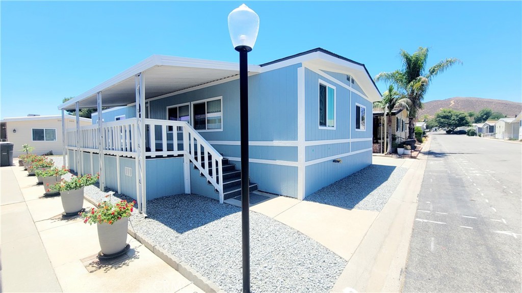 27701 Murrieta Road 65 Property Photo 1