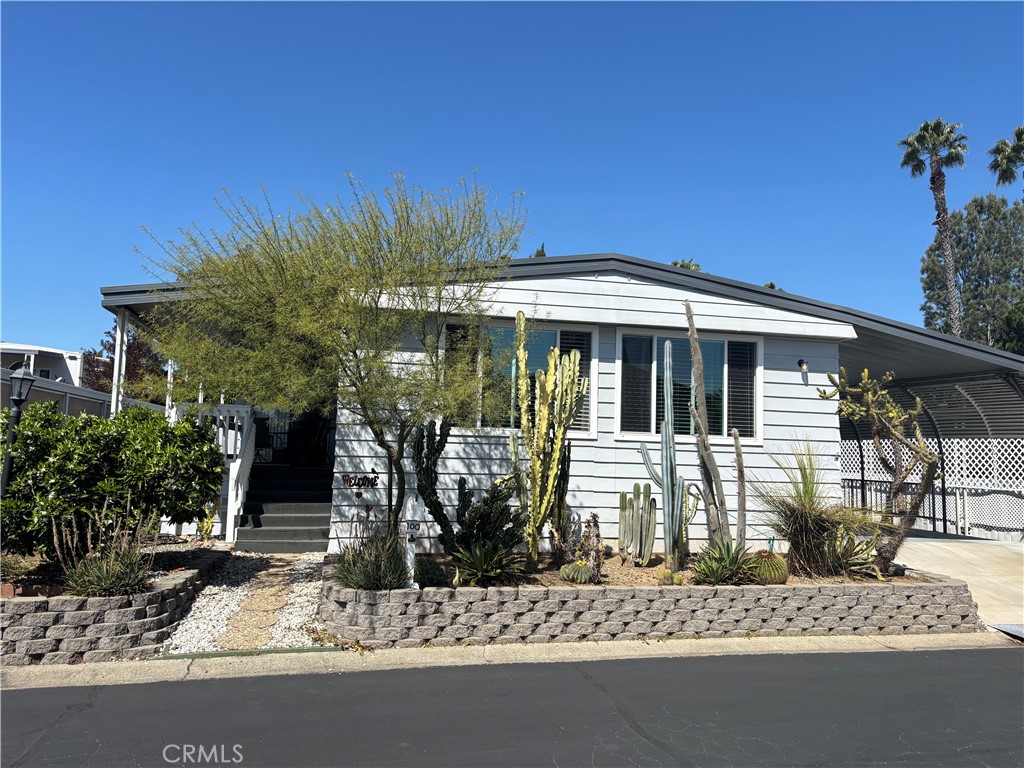 1145 E Barham 100 Property Photo 1