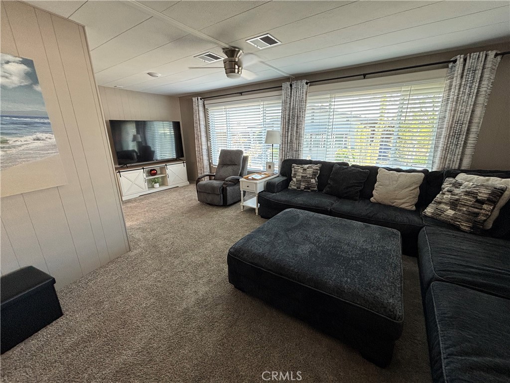 1145 E Barham 100 Property Photo 9