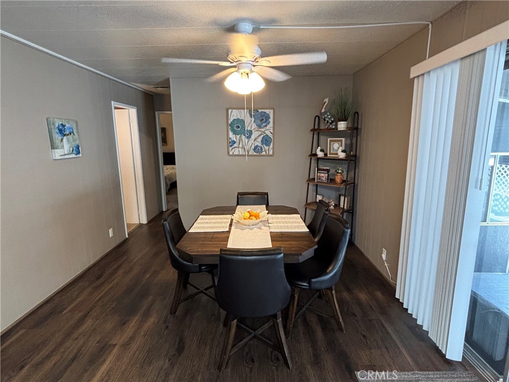 1145 E Barham 100 Property Photo 17