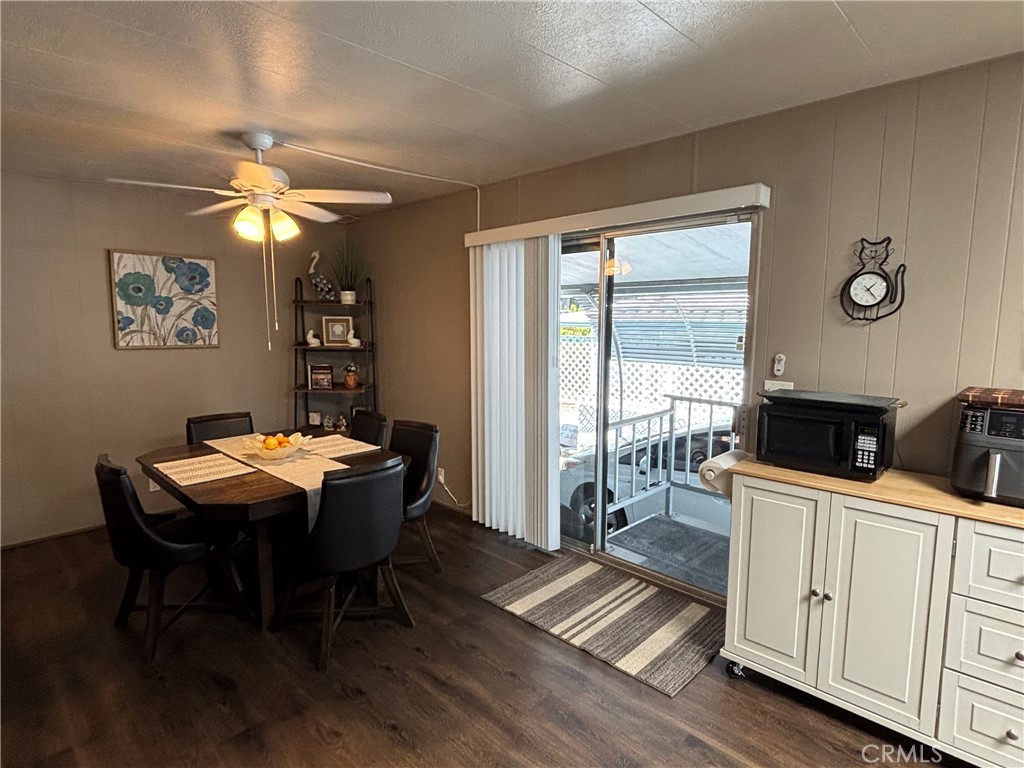 1145 E Barham 100 Property Photo 18