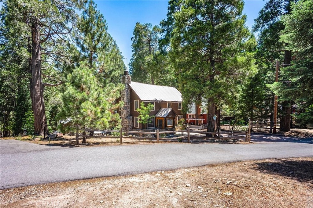25837 Sunset Loop Property Photo 1