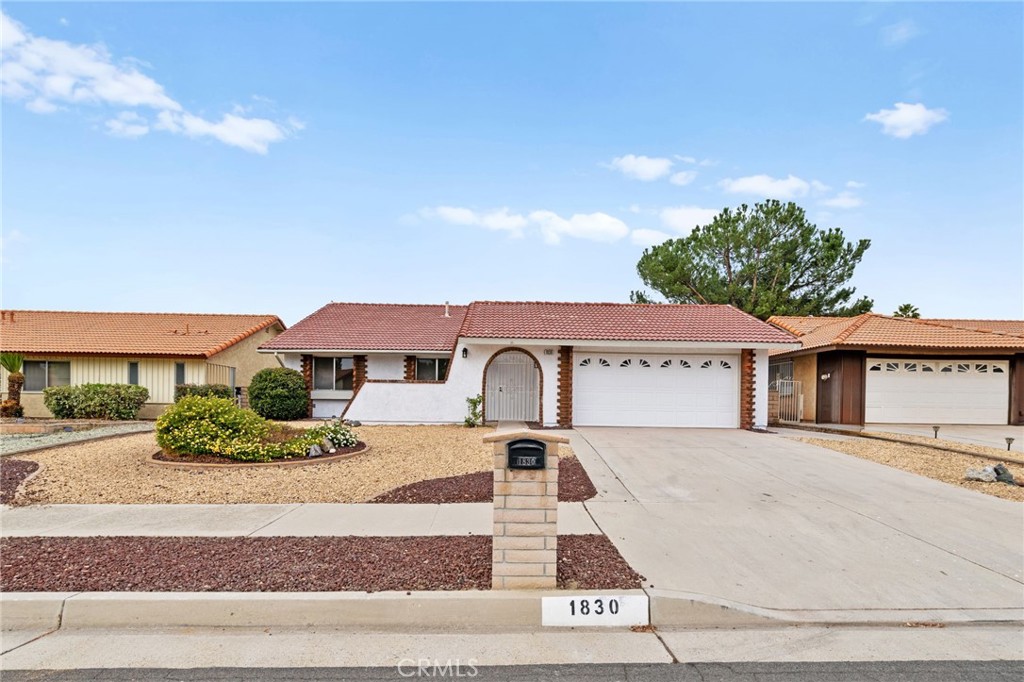 1830 Silver Oak Way Property Photo 1