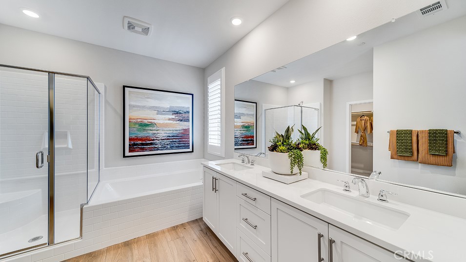 8345 Gabrielino Court Property Photo 13