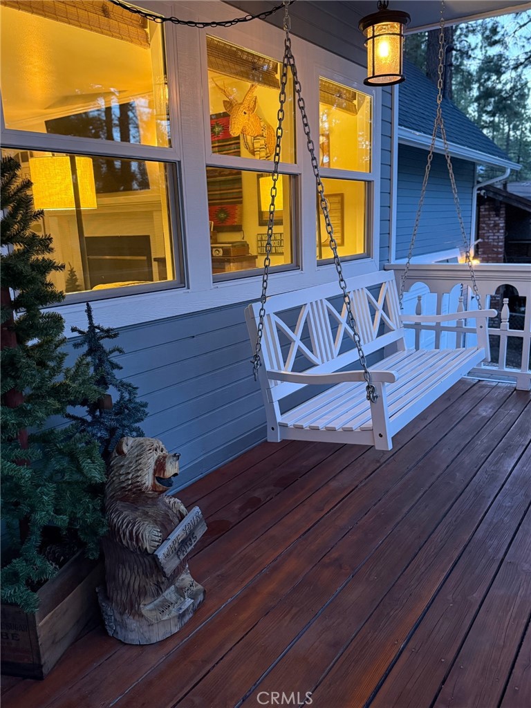 457 Woodside Drive Property Photo 3