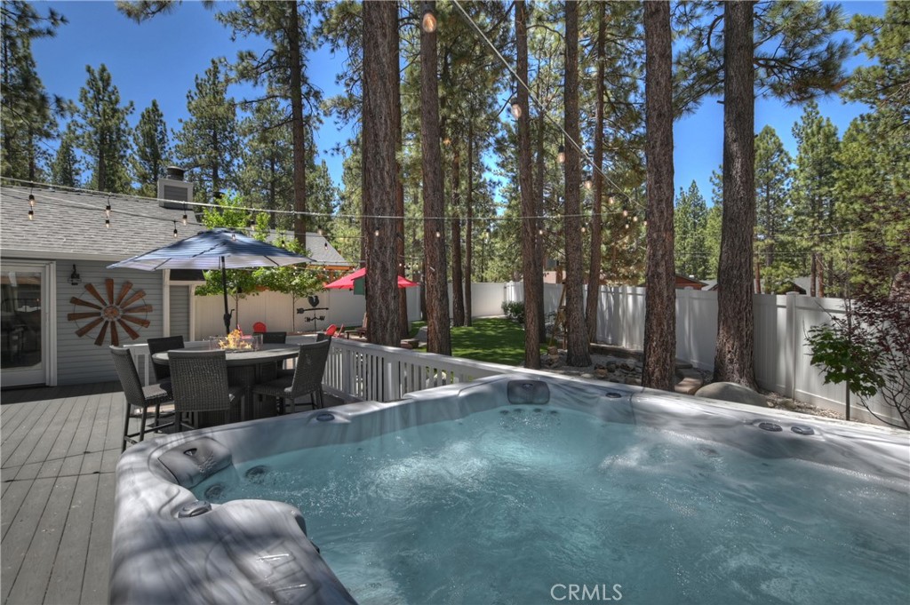 457 Woodside Drive Property Photo 14