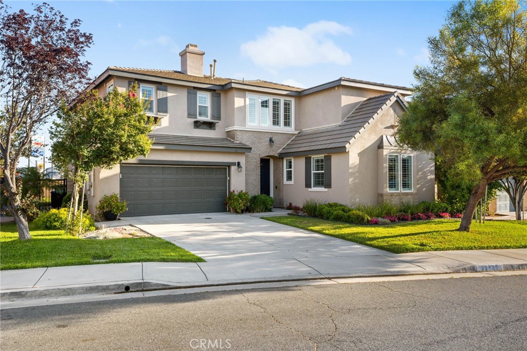 23825 Lancer Court Property Photo 1