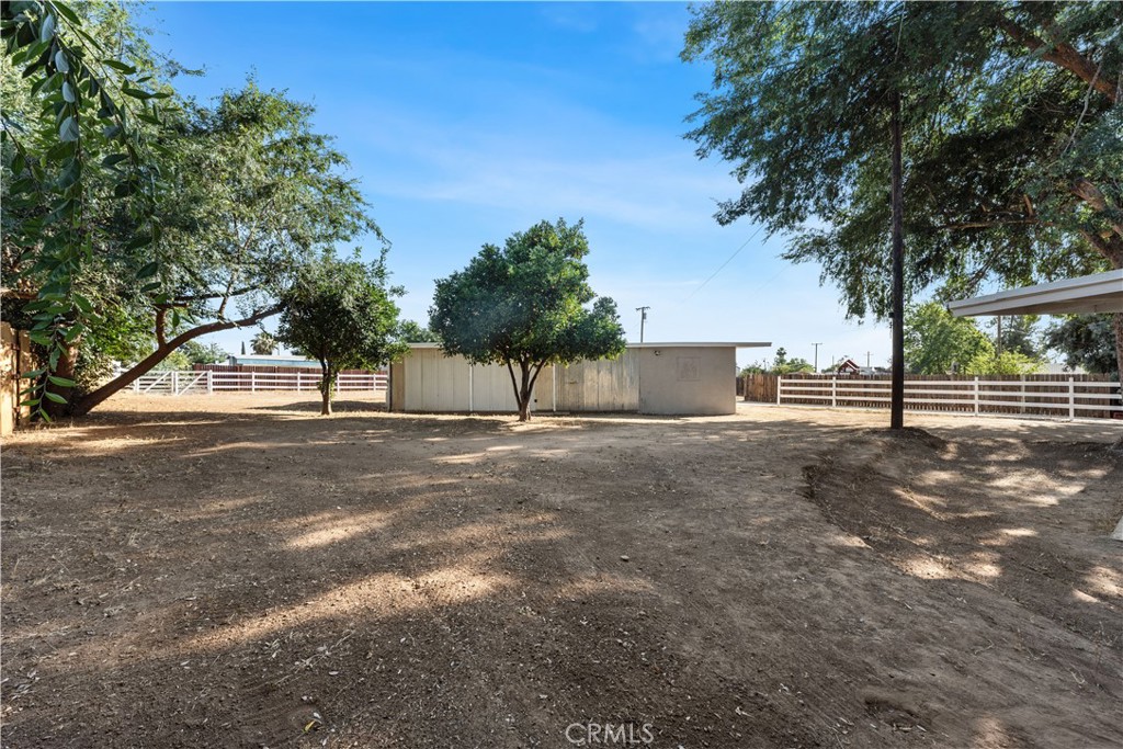 35029 Avenue G Property Photo 44