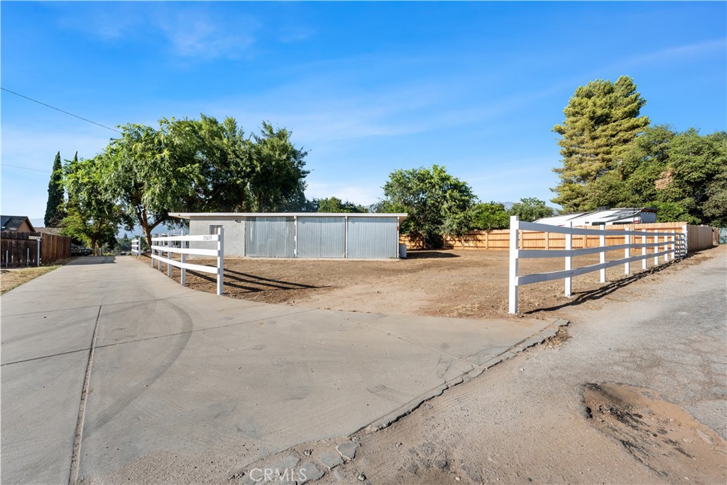 35029 Avenue G Property Photo 46