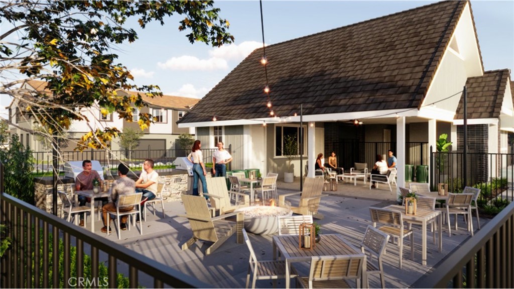 2745 E Amberley Privado Property Photo 19