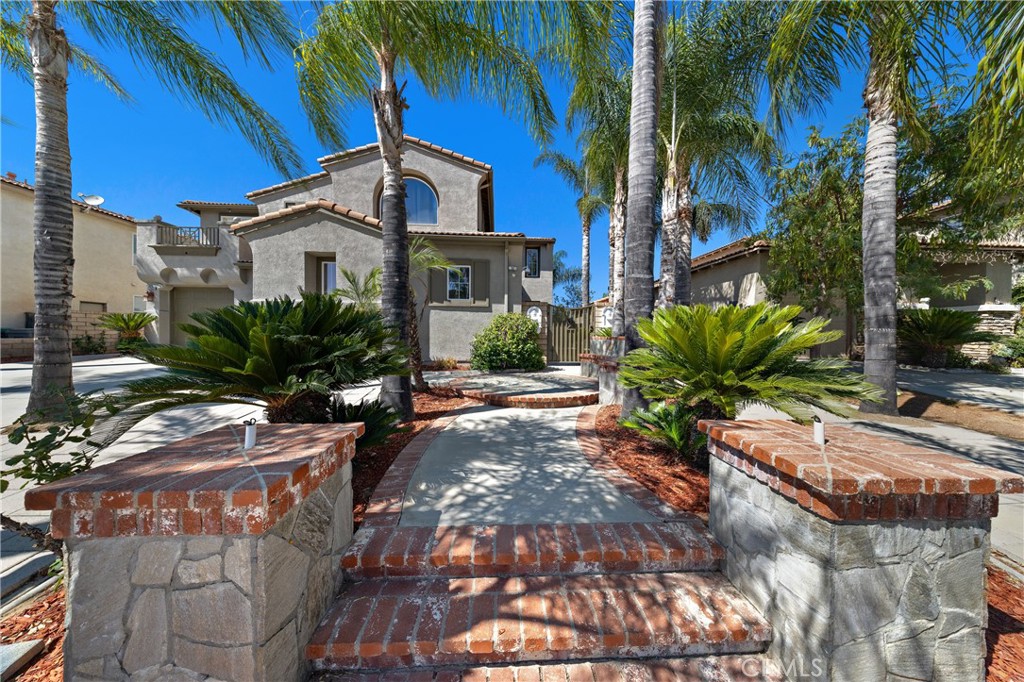 32522 Safflower Street Property Photo 2