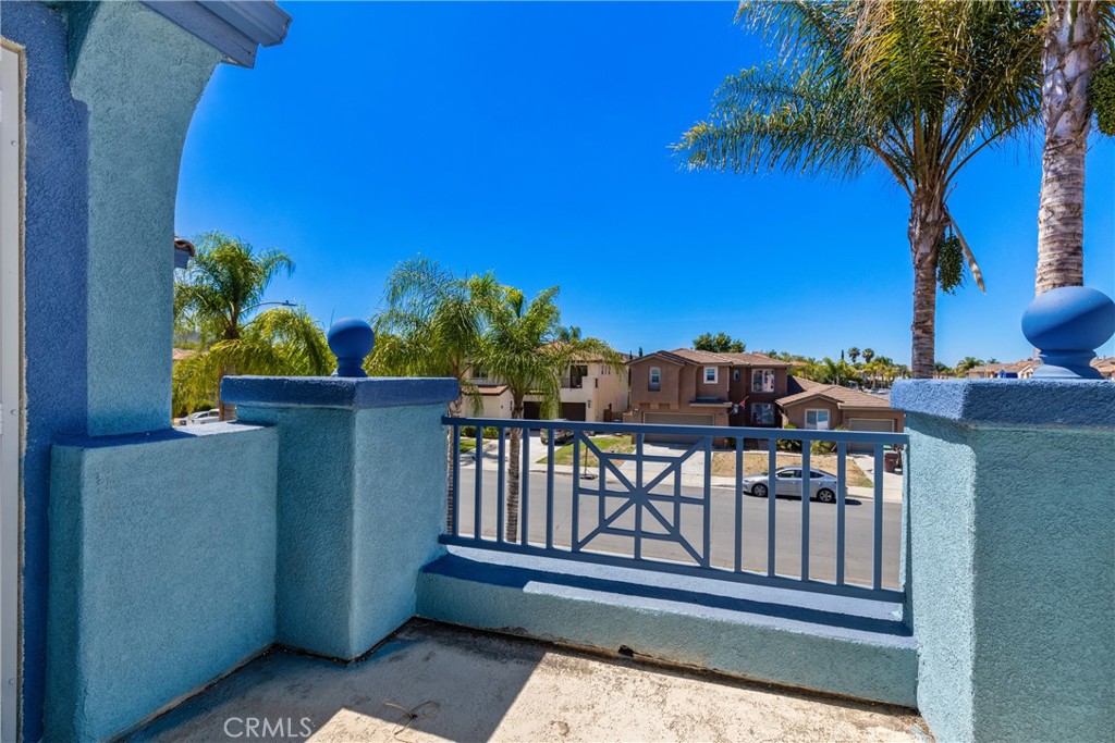 32522 Safflower Street Property Photo 27