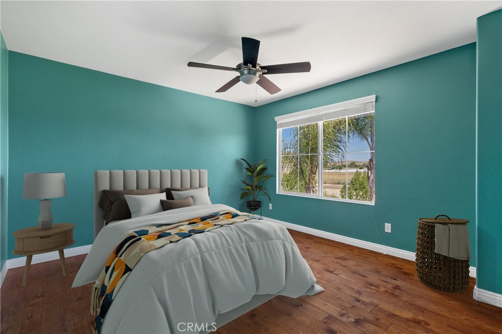 32522 Safflower Street Property Photo 28